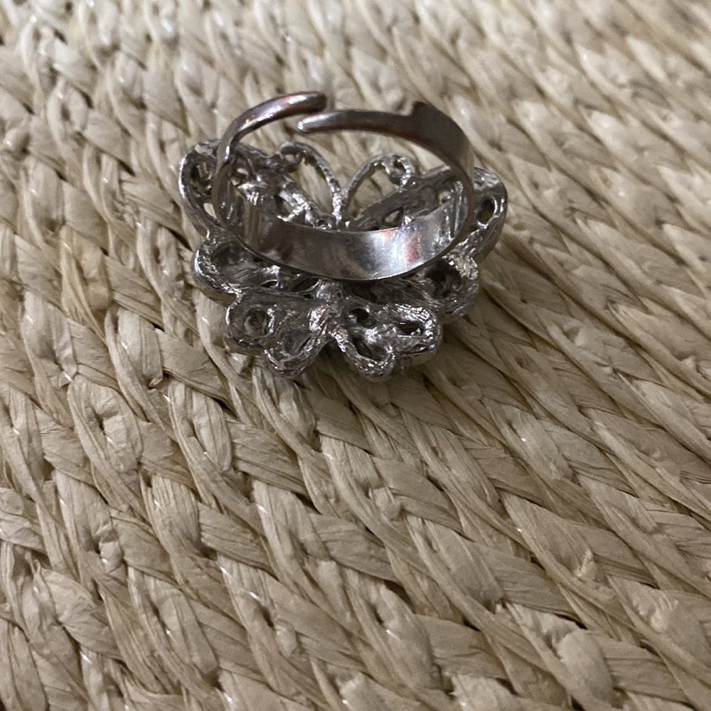 butterfly 🦋 Ring - Picture 5 of 5